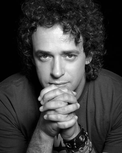 En una entrevista publicada en marzo de 2003 en Rolling Stone, Gustavo Cerati habló de la separación de Soda Stereo, la crisis económica de 2001 y más