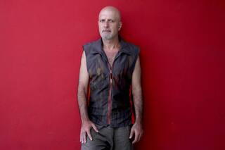 Gustavo Cordera deberá hacer dos recitales a beneficio