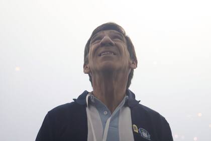 Gustavo Costas lo disfrutó: miró para cada costado y sonrió durante los diez minutos de fiesta.