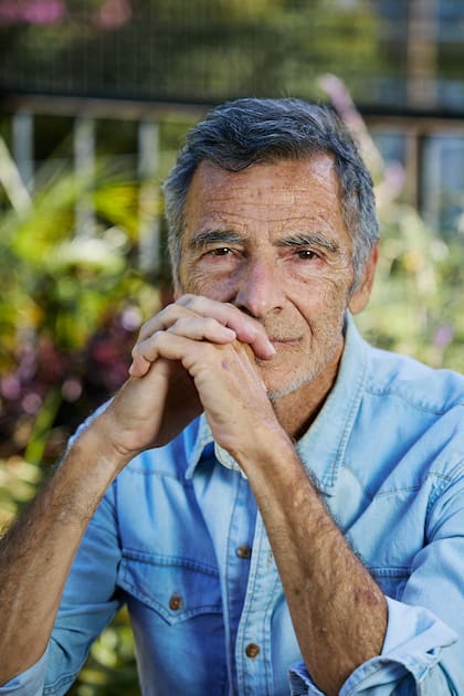 Gustavo Garzón reflexiona en su nueva obra sobre las diferentes etapas del amor