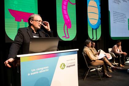 Gustavo Idígoras, presidente de Ciara-CEC, en la presentación de la plataforma