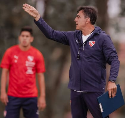 Gustavo Quinteros consiguió cerrar el 2025 de Independiente con cuatro victorias consecutivas