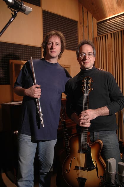 Gustavo y Alejandro Ridilenir, compositores del jingle de Marolio que lleva 20 años en el aire radial