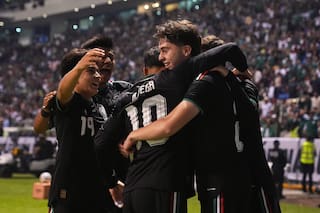 Gutiérrez y Martínez anotan para que México venza a Ghana en fogueo para el Mundial