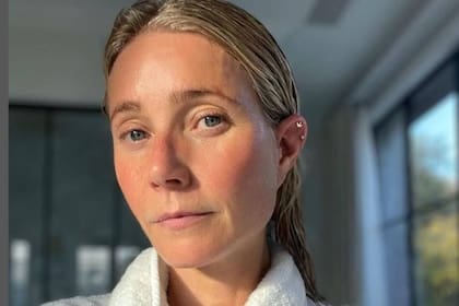 Gwyneth Paltrow cumplió 50 años y lo celebró con una foto al natural en su cuenta de Instagram