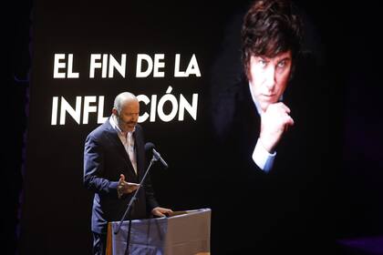 "Ha ido balanceando el debate político y yo creo que le hace muy bien porque hay mucha gente en la Argentina que cree en la libertad. Cuando saque el cepo era sobre todo por un tema de libertad, un tema de libertad en el ahorro propio”, dijo Federico  Sturzenegger.