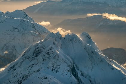 Ha pasado medio siglo desde el trágico accidente que sufrió un avión uruguayo en la cordillera de los Andes mientras trasladaba a un equipo de rugby y sus familiares a Chile