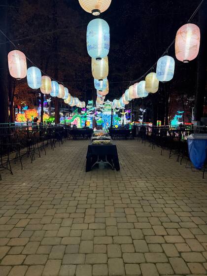 Habrá más oferta gastronómica en el Festival de Linternas Chinas de Cary (boothamphitheatre.com)