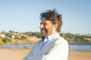 Mística, playa y rock: quién es el argentino que está detrás del festival de música más elogiado de Uruguay