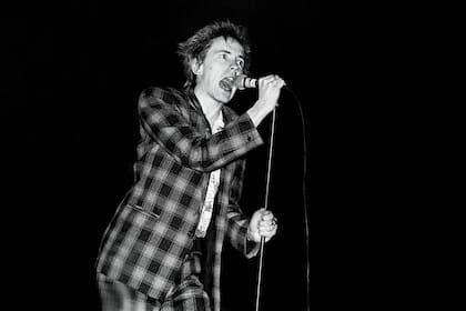 Lydon, cuando era Johnny Rotten, al frente de los Pistols