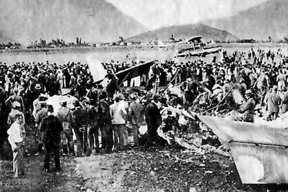 Hace 85 años: el avión trimotor Ford matrícula F-31, ya destruido