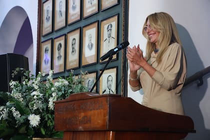 “Hace años que vamos trabajando con la misma pasión, manteniendo una misión clara, cuidar de los policías y también de sus familias”