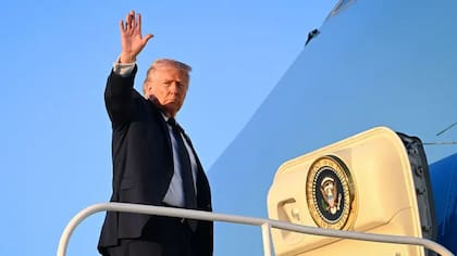 Hace apenas unos días, Trump afirmó que no detendría la guerra hasta la "rendición incondicional" de Irán