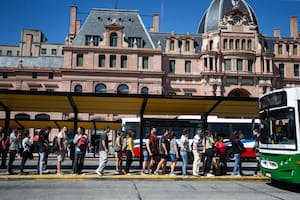 La UTA amenaza con un paro de colectivos en el AMBA por la demora oficial en aprobar su paritaria