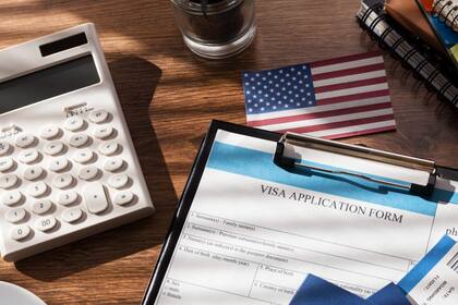 hace un mes se anunció una tarifa adicional que se suma a las tarifas de solicitud de visa existentes