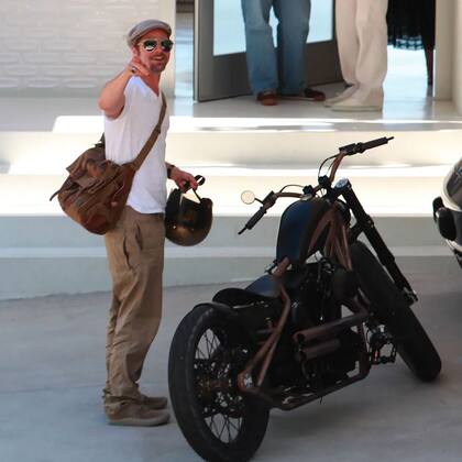 Hace un tiempo la estrella fue sorprendida por las calles de California con su Indian Larry remodelada. 