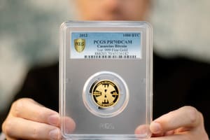 Compró una moneda de 1000 bitcoins por US$5000 y ahora es la más valiosa del planeta