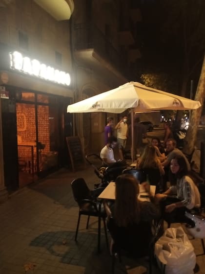 Hacen unos cien tickets diarios los fines de semana, de unos 14 euros promedio.