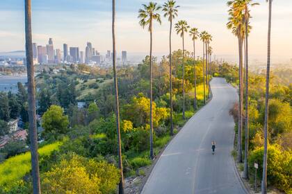 Hacia un nuevo destino: Los Ángeles, California, Estados Unidos.