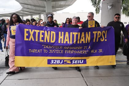 Haitianos en el sur de Florida piden por la extensión del TPS