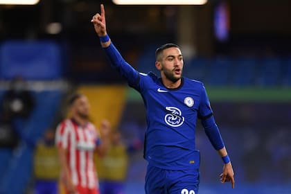 Hakim Ziyech tiene poca continuidad en Chelsea; el marroquí busca una salida y PSG lo quiere