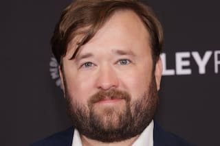Haley Joel Osment se disculpó por los insultos que profirió al momento de ser arrestado