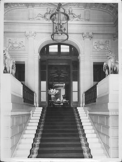 Hall de ingreso al Palacio Errázuriz