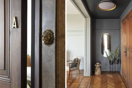 Hall pintado en el color ‘Iron Ore’ y living en ‘Argos’ (ambos de Sherwin Williams). Lámpara de techo (Iluminarte). Macetas y plantas (Ciudad Naturaleza). Espejo con marco de hierro (Antiguo Vagón Deco). Taburete (Casa Clara).