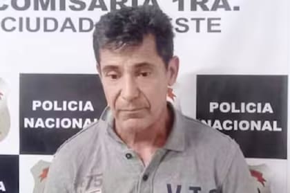 Su hermano, Jorge Javier Grasso, cuenta con antecedentes por conflictos vecinales y fue detenido en Paraguay en 2024