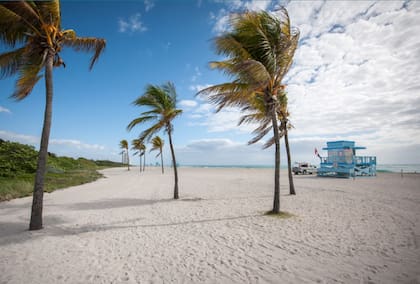 Halouver Beach.