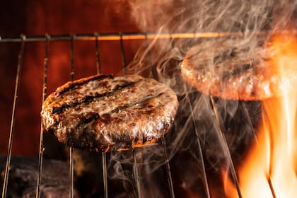 "Hamburg steak" es el antecedente de la hamburguesa como la conocemos hoy