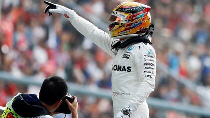 Hamilton se quedó con la pole en Shanghai