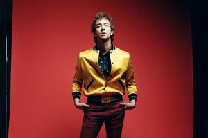 Albert Hammond Jr y Julian Casablancas se lucen por fuera de The Strokes