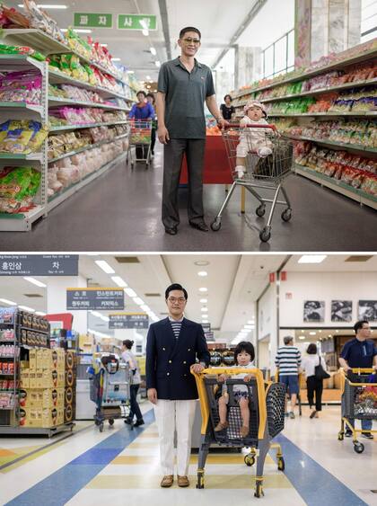 Han Gwang Rim (34, arriba) con su hija Su Ryon en un supermercado en Pyongyang y Hong Sung-cho (35, abajo) con su hijo Hong Jinu (2) en un supermercado en Bundang cerca de Seúl