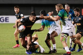 Jaguares XV se las veía oscuras, pero terminó venciendo ampliamente a Cobras Brasil XV