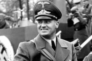 El hijo de Hans Frank, criminal nazi ahorcado en Núremberg: “Soy contrario a la pena de muerte, excepto la de mi padre”