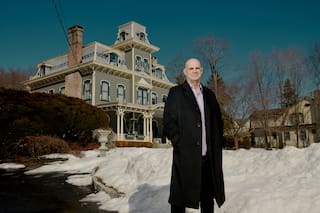 Reese Witherspoon se unió a Harlan Coben, el rey del misterio y del suspenso