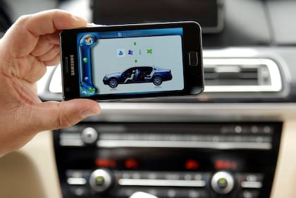 Harman hace componentes para autos y también equipos de música JBL