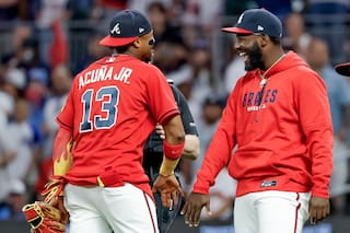 Harris responde como bateador emergente de los Bravos y lidera triunfo 5-3 ante Filis en la baja