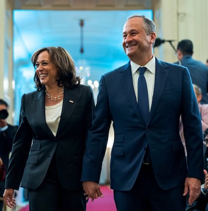 Harris y Emhoff están casados hace ocho años y tienen dos hijos