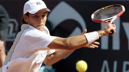 Diego Hartfield, del tenis a la política