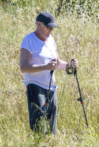 Hasselhoff había explicado que iba a someterse a una intervención en su rodilla en mayo de 2025