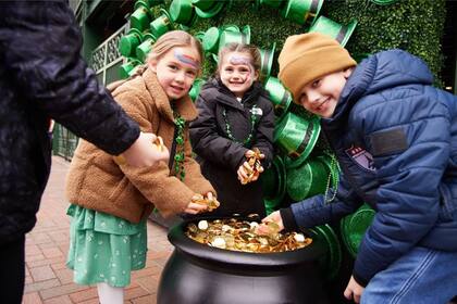 Hasta el 17 de marzo, se organizarán diferentes eventos relacionados con el Día de San Patricio para toda la familia (Gallagher Way Chicago)