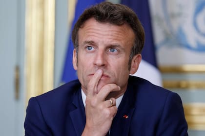 Hasta el presidente de Francia, Emmanuel Macron, habló con Kylian Mbappé para incitarlo a que se quede en el PSG 
