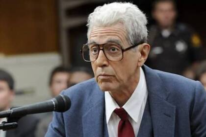 Hasta le momento de su bancarrota, Al Pacino nunca había actuado movido por el dinero; elegía a sus personajes porque le interesaban, o le parecía bueno el guión y el director; aquí, cuando interpretó a Jack Kevorkian en el filme You don't know Jack, de Barry Levinson, producida por HBO en el año 2010