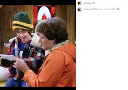 Hathaway junto a Robin Wiliams (Foto: captura Instagram/@noahhathaway1371)