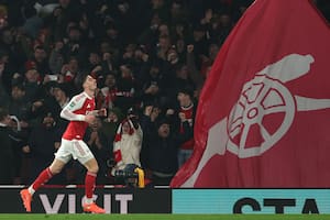Arsenal va por todo: eliminó al Chelsea de Enzo Fernández y es finalista de la Copa de la Liga