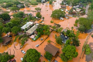 Hawai sufre sus peores inundaciones en 20 años y pronostican más lluvia