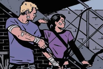 Hawkeye junto a su alumna, Kate Bishop