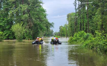 Hay 232 agencias, incluidas agencias estatales, locales y federales, que han dado respuesta a las tormentas en Texas